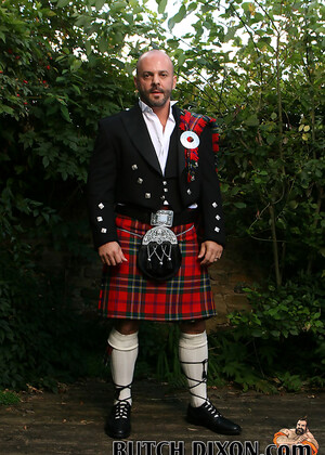 Hairy Man in a Kilt - Carlo Cox