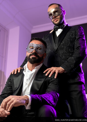 Masquerade Ball - Mael Hunter, Mathieu De Lyon