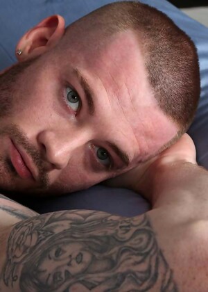 Roman Laurent Solo, Scene #01