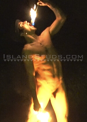 Acrobat Kreature Returns: Gardens Nude, 12 minute Nudist Fire Spinning, and Busts a Big Load!