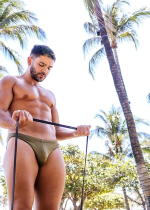 BEACH BOYS PART 3: Damian Night & Jaxon Valor