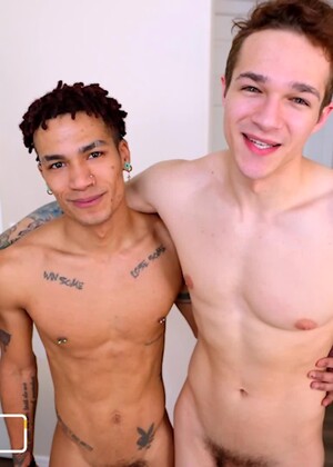 New Southern Stud Justin Taylor Preps For Thomas Rosewood's Moose Cock