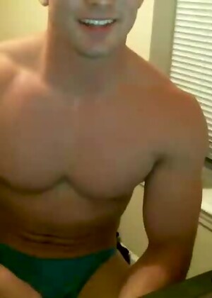 Brad Bison Jerks Off Live Cam Show
