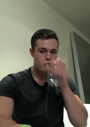 Michael Evans Jerks Off Live Webcam
