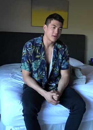 Tall Jock Sean Lee Shoots Some Hoops and Jerks His Uncut COCK