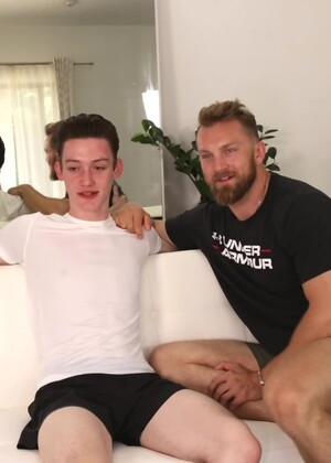 Big Bryce Beckett Meets Flexible Teen Kingsley Kross