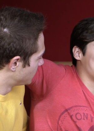 Jacob Booker gives it to Big Dick Jayden Marcos