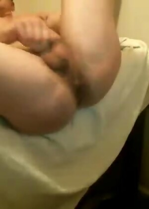 Muscle Jock Brad Bisons First-Time LIVE Webcam Cum Show