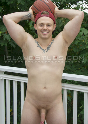 8" Xmas Basketball Jock Greyson: Proud Dad of 3, Opens Gaping Hole x3, Pees, Works, Blasts Jizz in Chilly Winter!