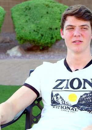 Car Junkie Austin Martin Breaks The Ice