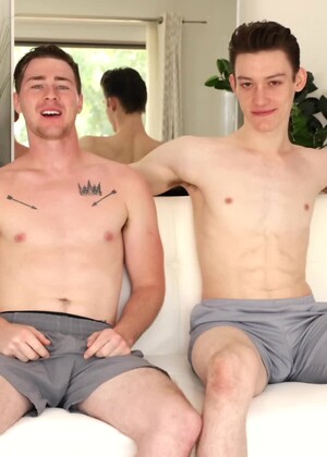 Back For Seconds - Kingsley Kross & Mason Skyy Get Prepped To Flip-FUCK