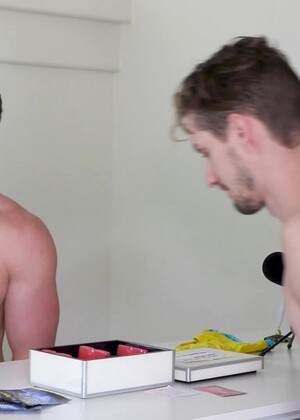 Icebreaker Challenge - Canelo Ment Meets Milo Dawson