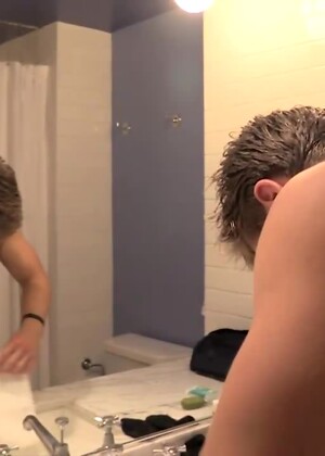 NEW Blonde Beach Boy Brandon Parker Cums