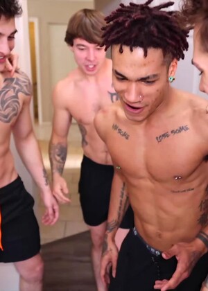 Jordan Joseph & Kingsley Kross Get Ready For A Red Hot FUCK