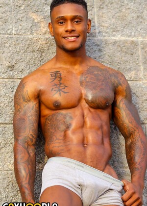 Juicy New Stud Calvin Beckham Shows Off His Favorite Muscle!