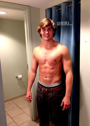 PERFECT TEEN: Chris Kohler