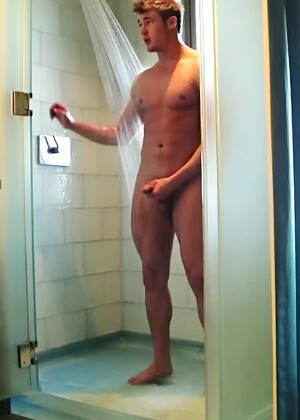Chris KOHLER Shower SPY CAM