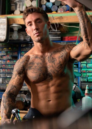 Hot AF: Mike Carrera