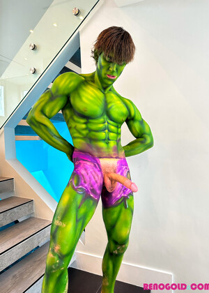 Hunky Hulk Wanna SMASH!