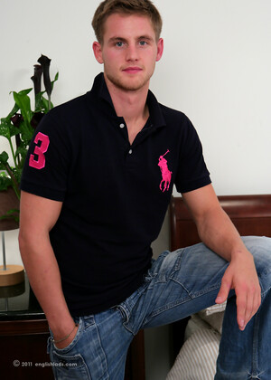 Cage Fighter Jamie Shows off his Blond Curls Surrounding his Hole!