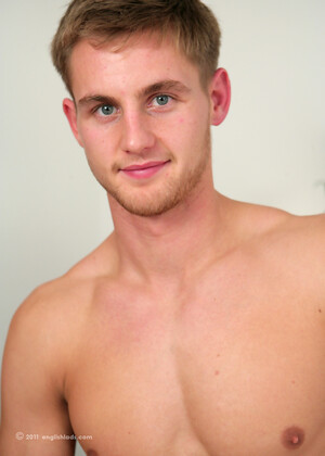 Cage Fighter Jamie Shows off his Blond Curls Surrounding his Hole!
