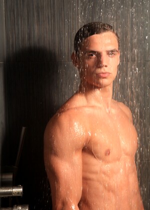 Etienne getting wet