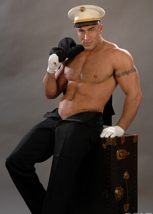 Muscled soldier Spencer Reed