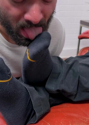 Boss Cub's Feet Worshiped