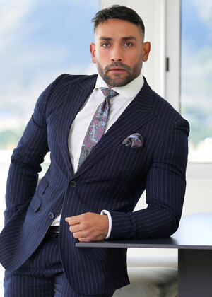 Hotel-X: Double-Booked