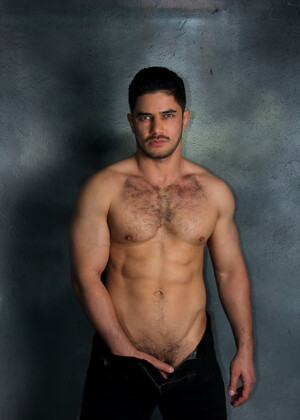 Russian Roulette, Editor's Cut