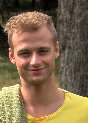 Landon Slater Solo in a Barn