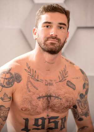 Ten Out of Ten: Derek's First Gonzo Gangbang - Part 1