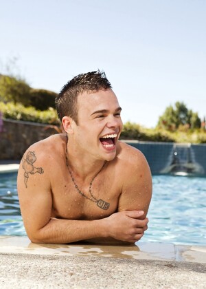 Three sexy boys - Joey Hard, Jake Farren & Hollis Emery in poolside threesome