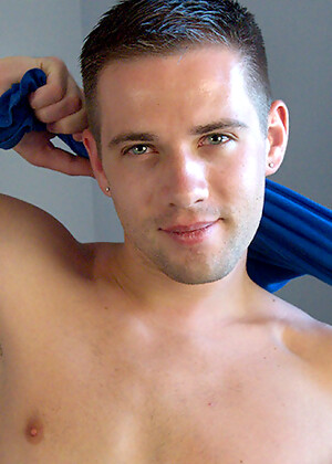 Boyfriends Get Their Fix