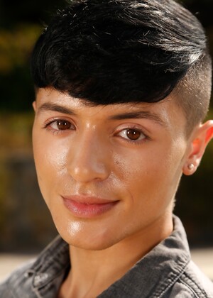 Exotic boy Maxim Rose shows his sexy butt