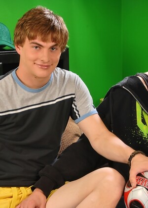 Horny gay roommates Noah Brooks and Joey Devon taste each other's cock