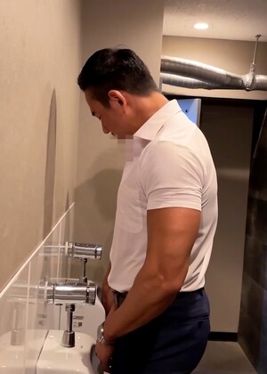 Night Club Muscle Fuck