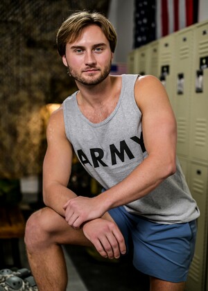 Slutty Servicemen: Locker Room Cruiser