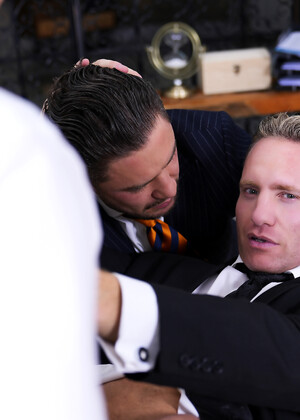 Capo Dei Capi: Pinched