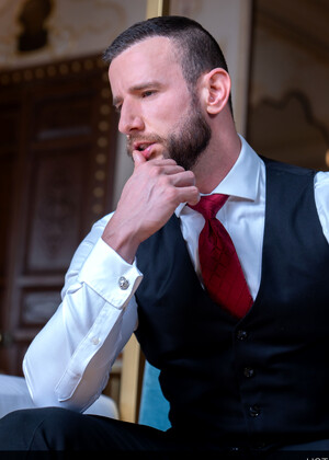 Hotel-X: Dry Cleaning