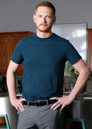 Bonding Over His Cum-Filled Hole