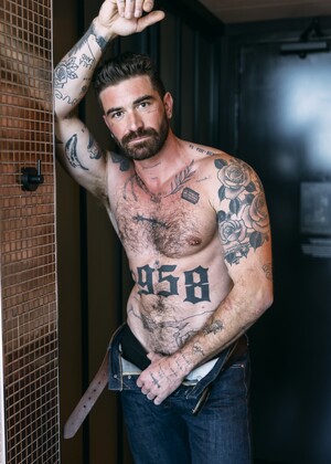 Chris Damned & Quin Quire