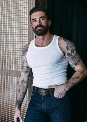 Chris Damned & Quin Quire