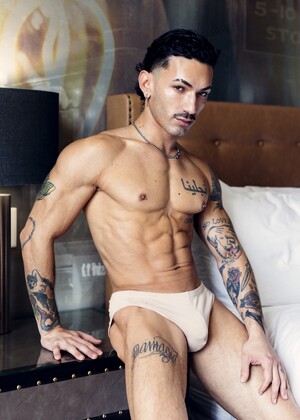 Roman Todd & Siren Santiago