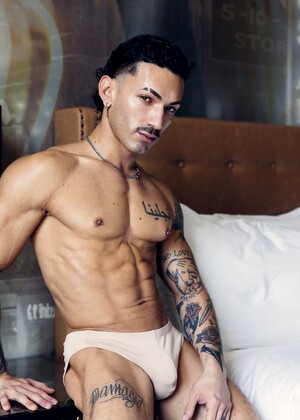 Roman Todd & Siren Santiago