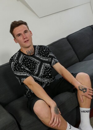 Kaleb Cross strokes his big dick