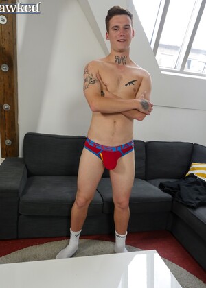 Kaleb Cross strokes his big dick