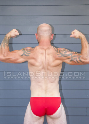 After a Long Hiatus, Hairy Bottom Bearded Big Bodybuilder Baker is Back! Rides a 12" Beaded Dildo and Cums!