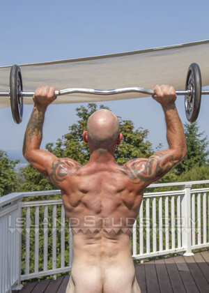 After a Long Hiatus, Hairy Bottom Bearded Big Bodybuilder Baker is Back! Rides a 12" Beaded Dildo and Cums!