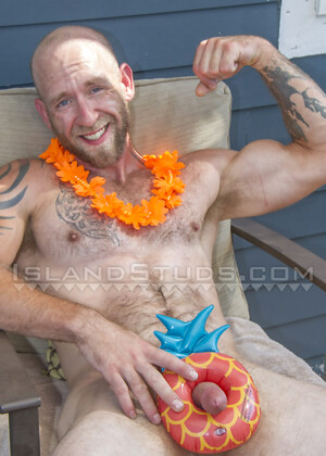 After a Long Hiatus, Hairy Bottom Bearded Big Bodybuilder Baker is Back! Rides a 12" Beaded Dildo and Cums!